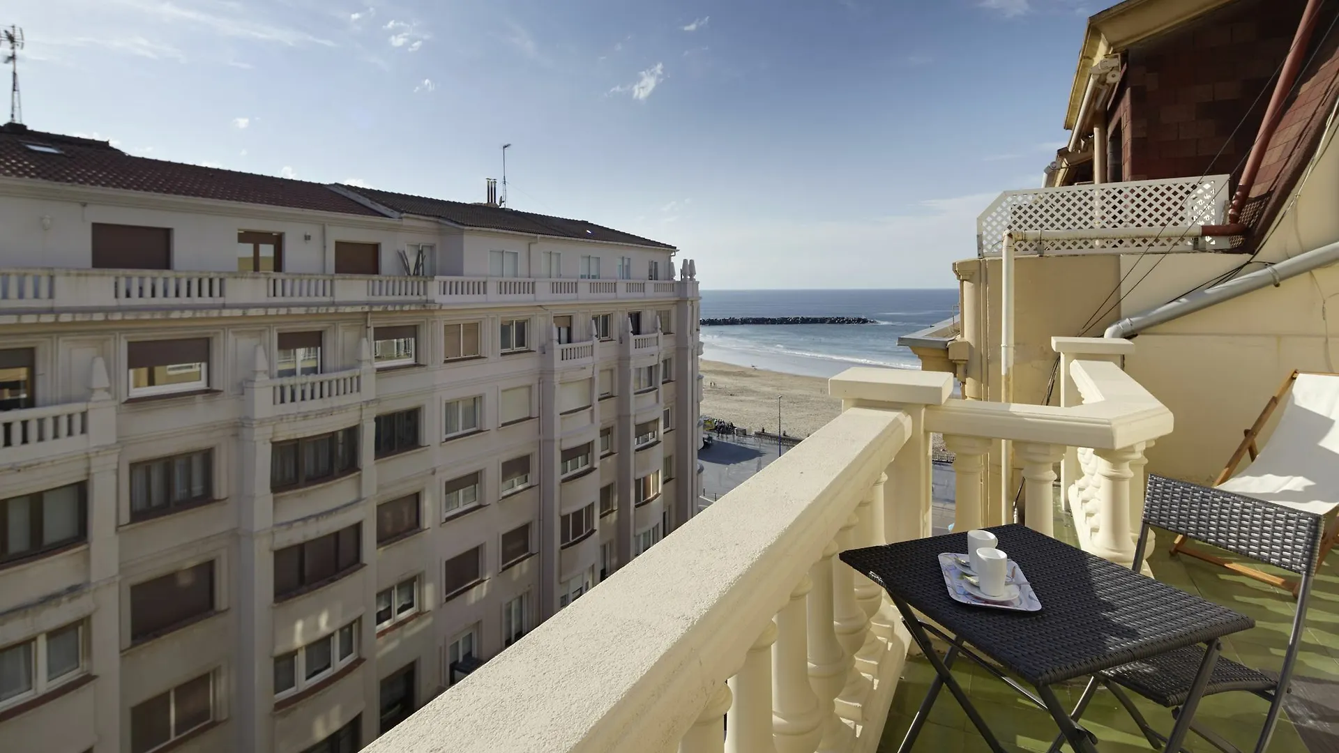 Jai Alai Beach Apartment By Feelfree Rentals San Sebastian Spain